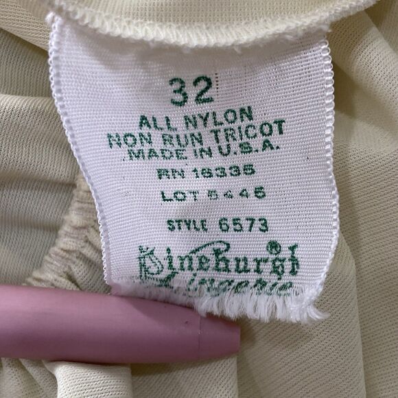 Vintage 50s Pinehurst Lingerie Green Nylon Lacy Chiffon Pinup Nightgown Size 32 - Picture 10 of 10